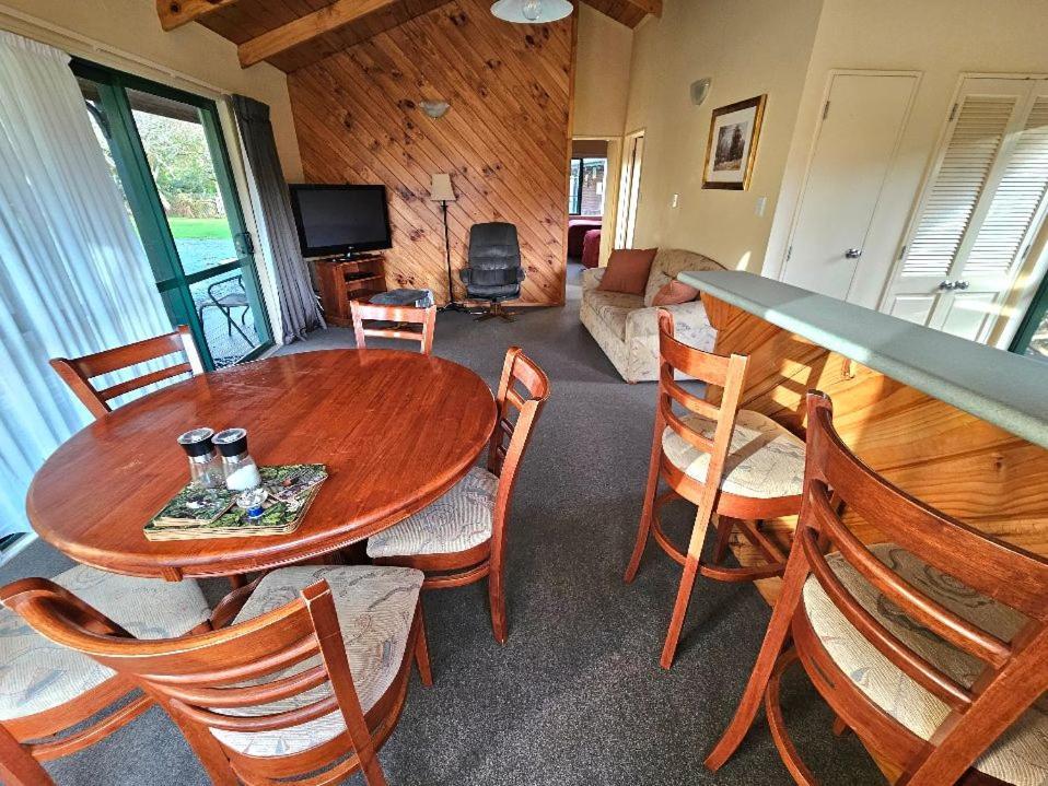 Kiwi Park Motels 머치슨 외부 사진