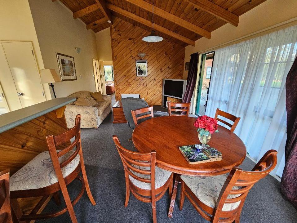 Kiwi Park Motels 머치슨 외부 사진