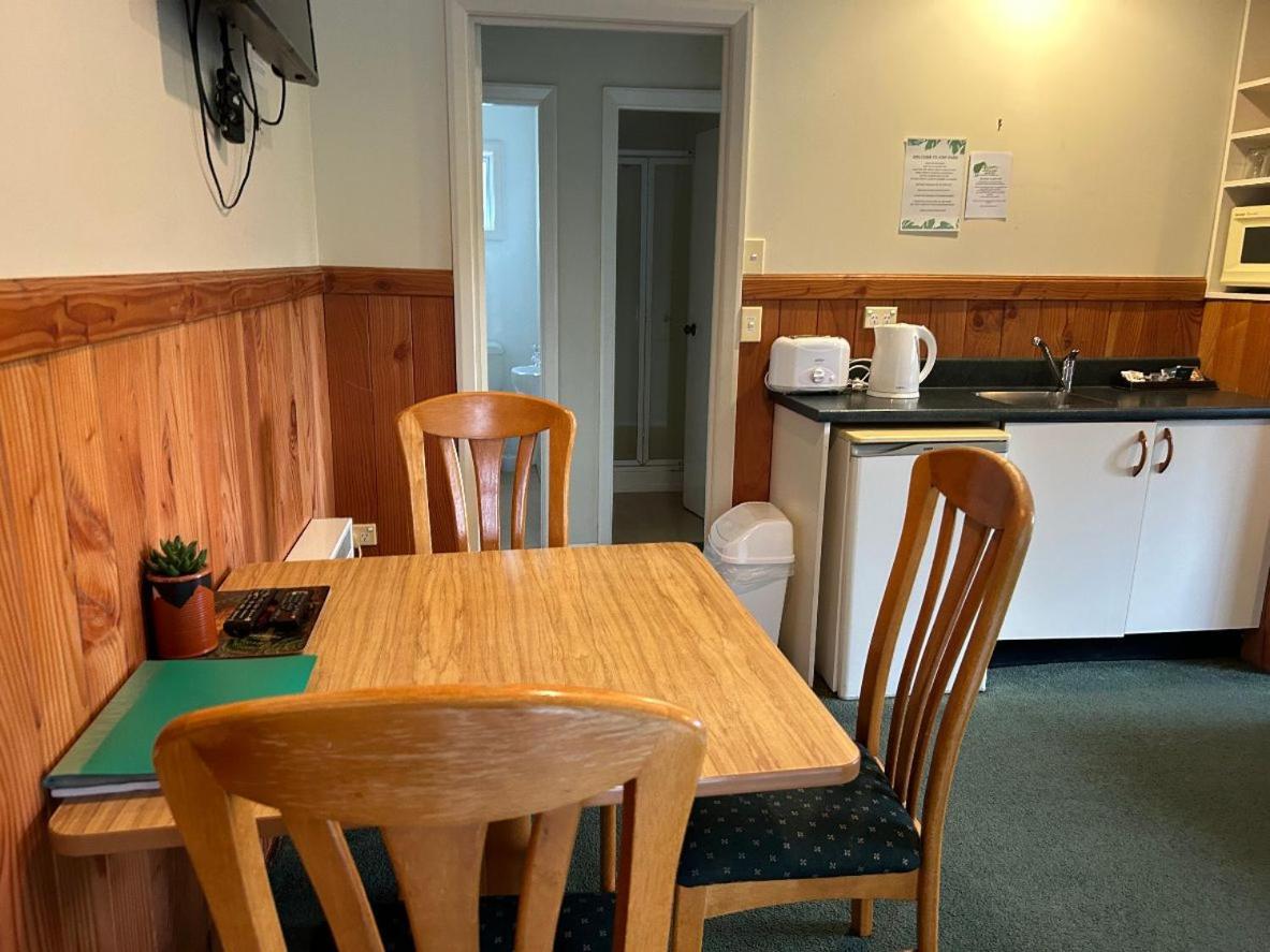 Kiwi Park Motels 머치슨 외부 사진