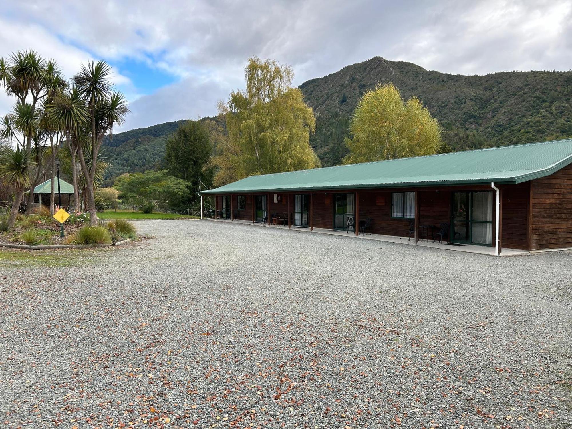 Kiwi Park Motels 머치슨 외부 사진